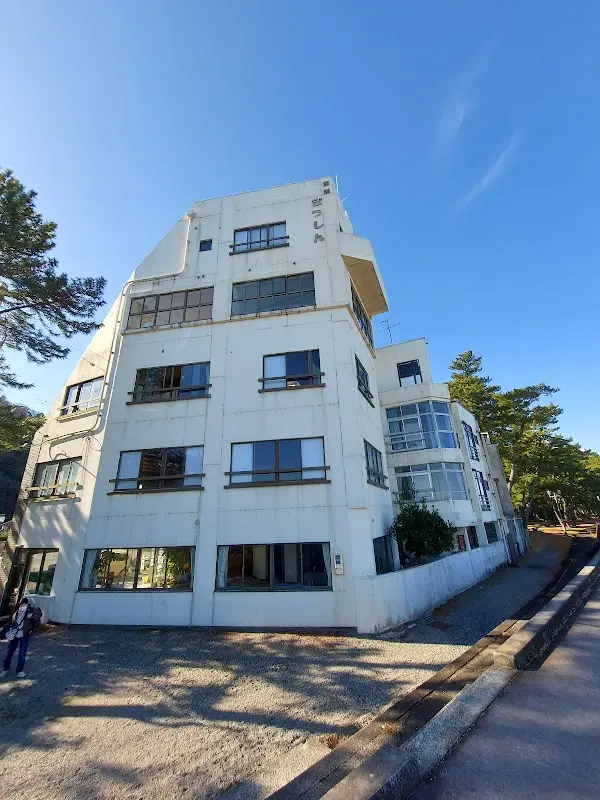 ペットと泊まれる旅館 まつしん