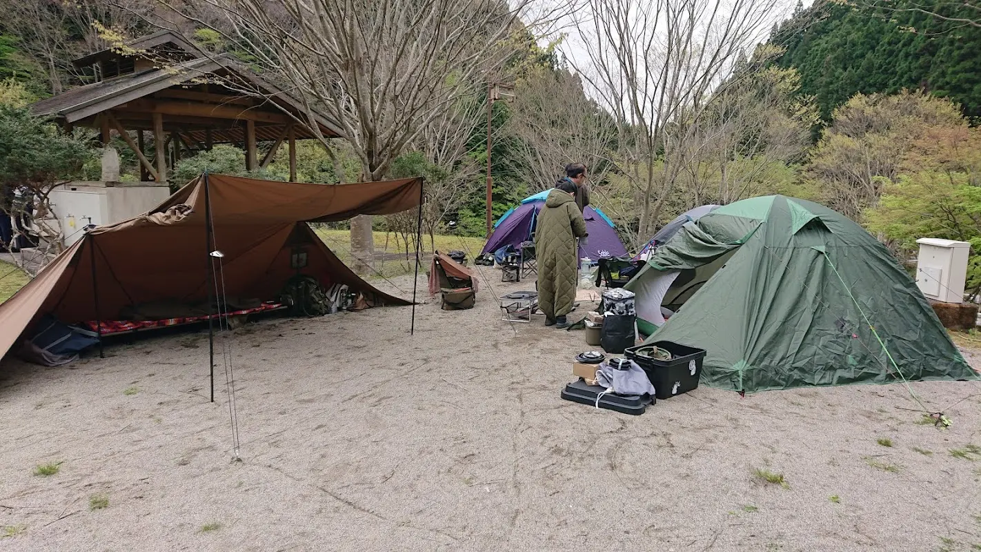 わかすぎの里キャンプ場コテージ