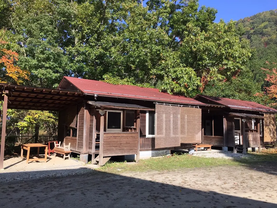 どろがわ山上川キャンプ場 西浦