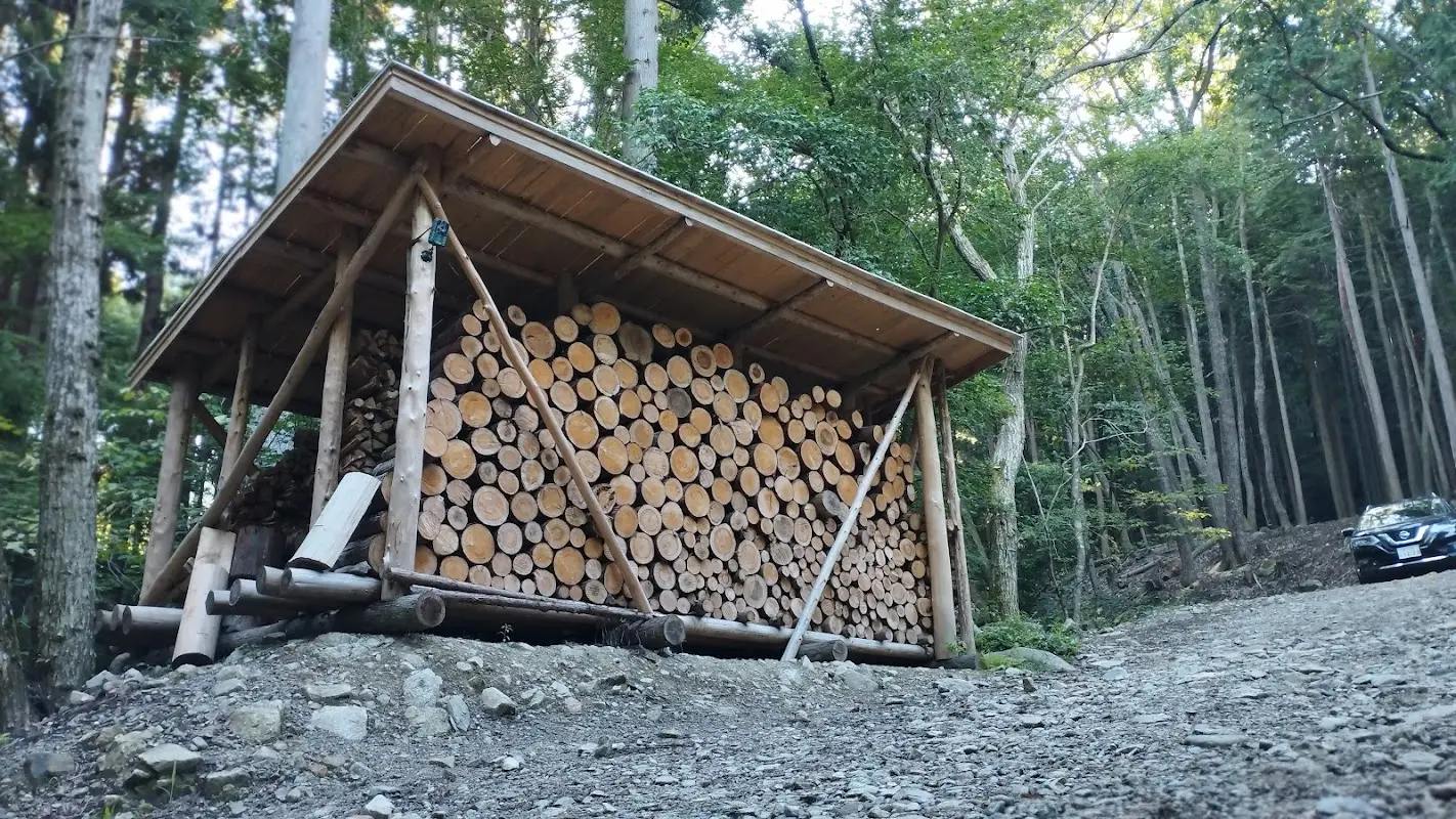 キャンプ場 森喫(しんきつ)