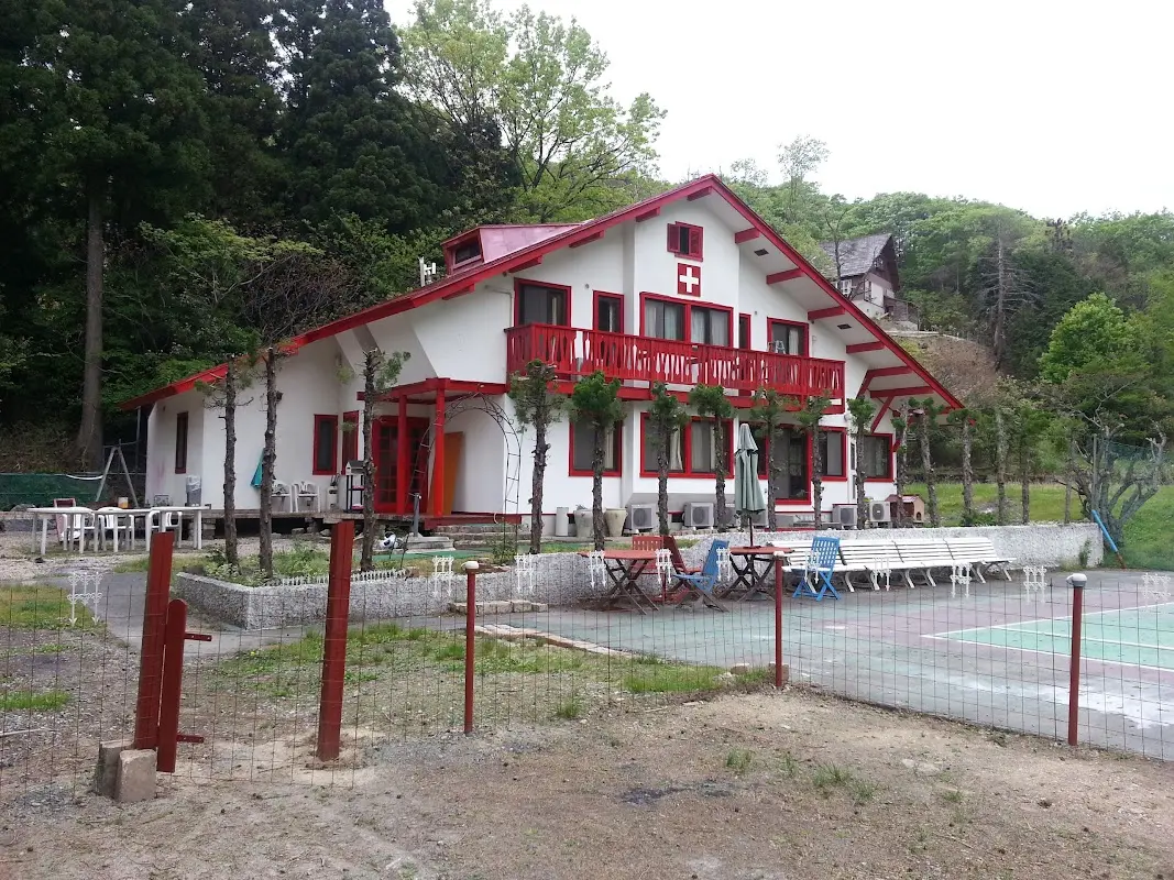 ペンション奥琵琶湖マキノ